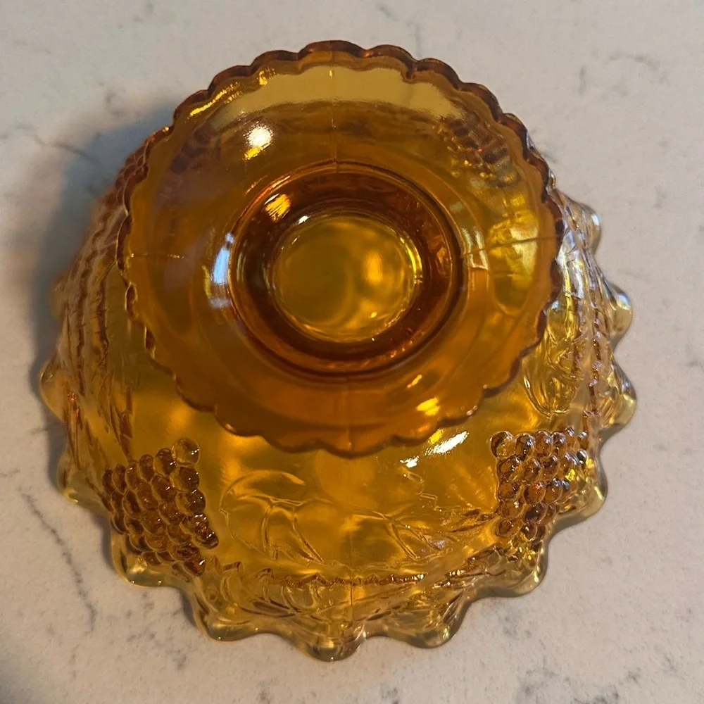 Vintage Indiana Amber Glass Grapevine Embossed Pedestal Candy Dish - Picture 6 of 8